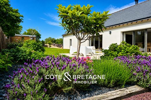 Casa di lusso a Ploërmel, Morbihan