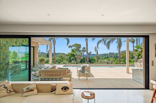 Luxury home in Carqueiranne, Var