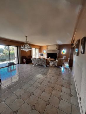 Casa de luxo - Objat, Corrèze