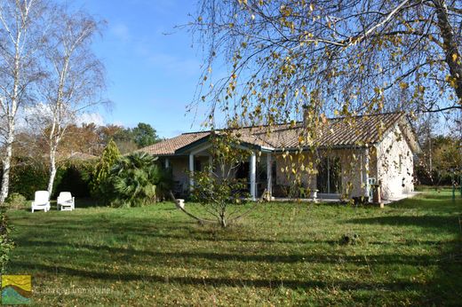 Luxury home in Carcans, Gironde
