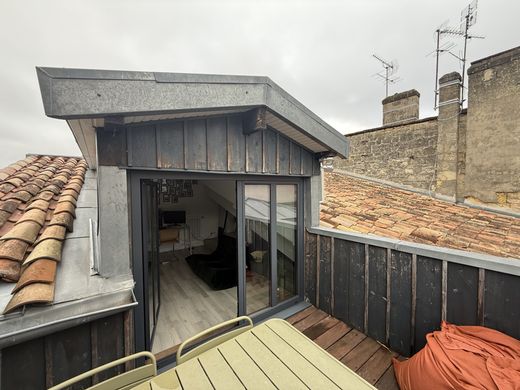 Bordeaux, Girondeのアパートメント