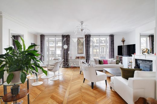 ﺷﻘﺔ ﻓﻲ Monceau, Courcelles, Ternes, Paris