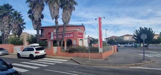 ‏בתי יוקרה ב  Lunel, Hérault