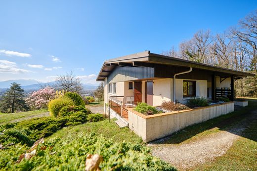 호화 저택 / Pringy, Haute-Savoie