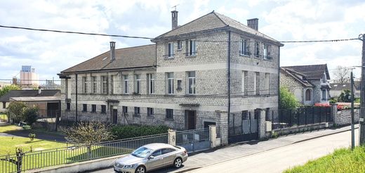 Элитный дом, Varennes-sur-Seine, Seine-et-Marne