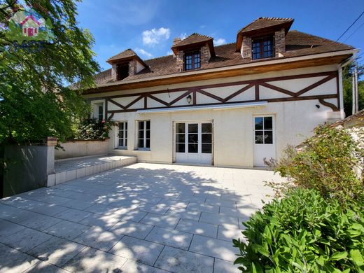 Maison de luxe à Boissy-Mauvoisin, Yvelines