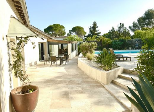 Villa à Nîmes, Gard