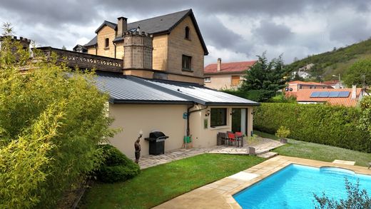 Luxury home in Blanzat, Puy-de-Dôme