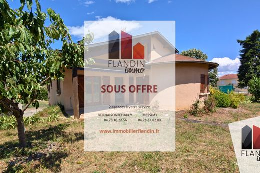 Casa de luxo - Irigny, Ródano