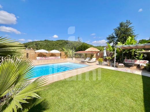 Luxury home in Charmes-sur-l'Herbasse, Drôme