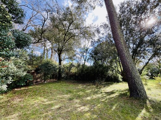 Terreno a La Teste-de-Buch, Gironda