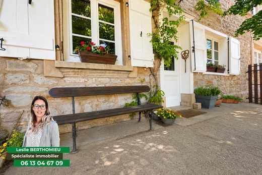 Luxury home in Saint-Priest-en-Jarez, Loire