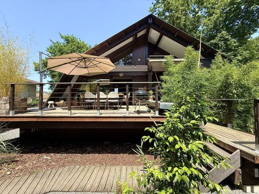 Villa in La Teste-de-Buch, Gironde