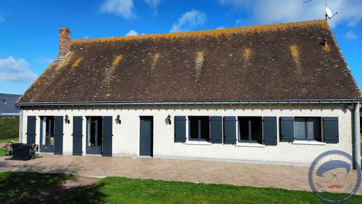 Luxus-Haus in Truyes, Indre-et-Loire