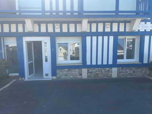 Apartment / Etagenwohnung in Blonville-sur-Mer, Calvados