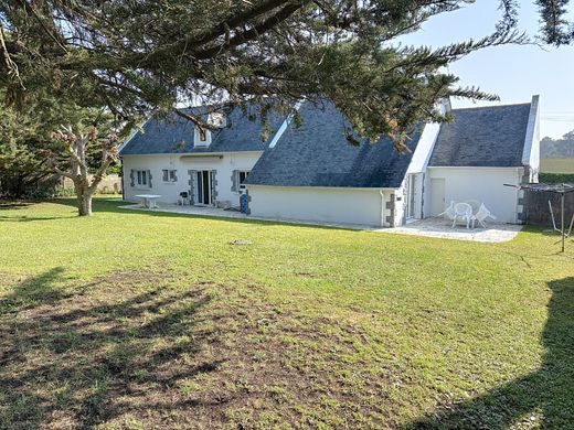 豪宅  Jullouville, Manche