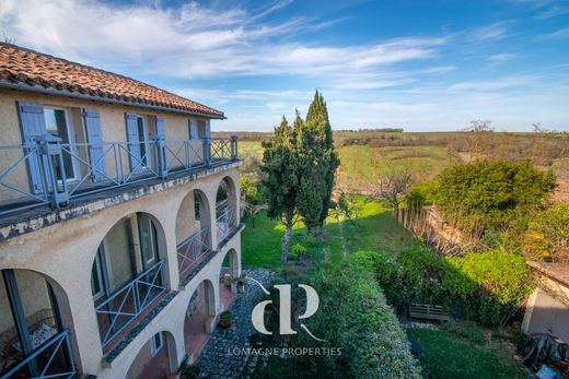 Luxury home in Lectoure, Gers