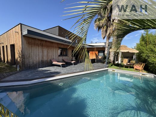 Villa in Lunel-Viel, Hérault