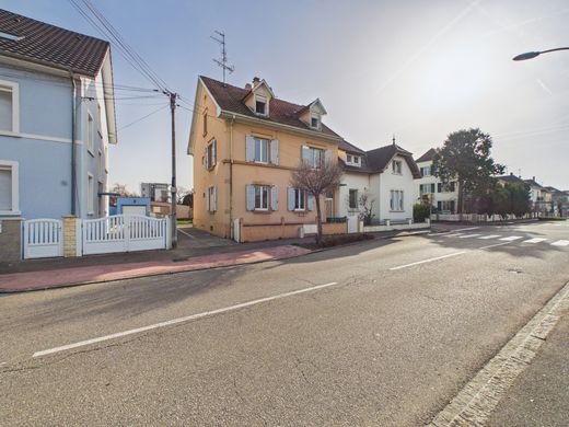Lüks ev Saint-Louis, Haut-Rhin