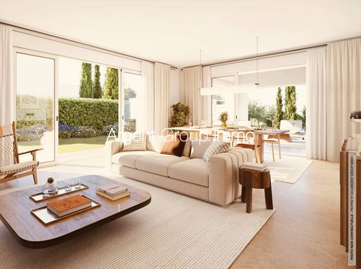 Apartment / Etagenwohnung in La Seyne-sur-Mer, Var