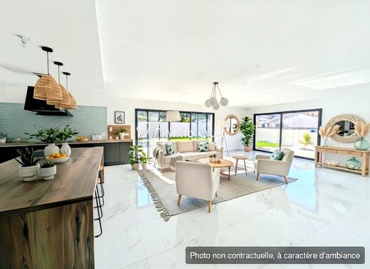 Luxury home in Narbonne, Aude