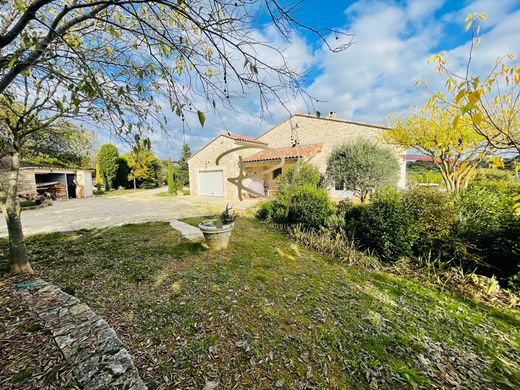 Maison de luxe à Orgnac-l'Aven, Ardèche