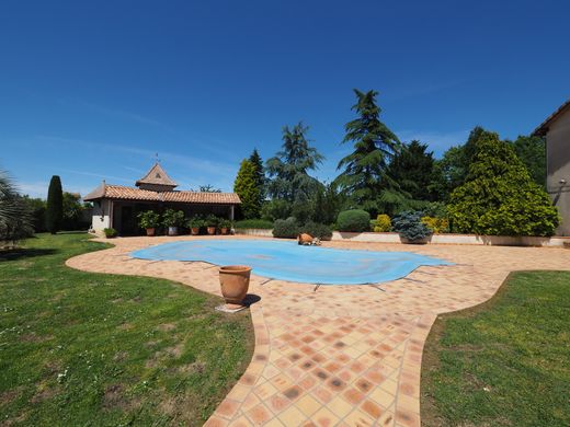 Luxury home in Marmande, Lot-et-Garonne