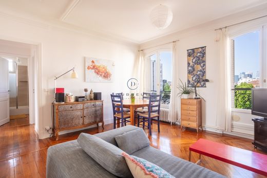 아파트 / Courbevoie, Hauts-de-Seine