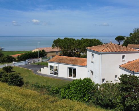 Casa de lujo en Barzan, Charenta Marítima