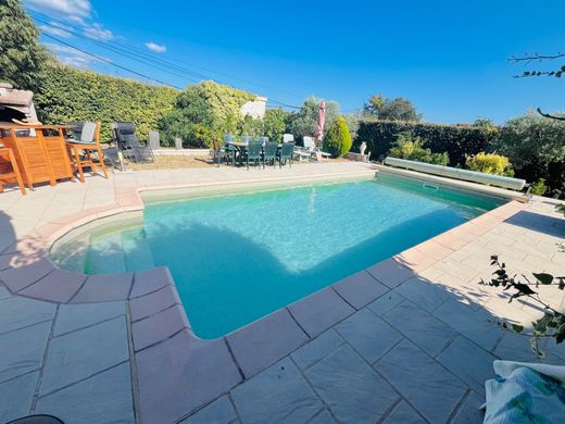 Villa Saint-Saturnin-lès-Apt, Vaucluse