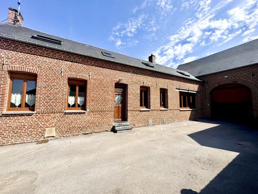 Luxus-Haus in Maresches, Nord