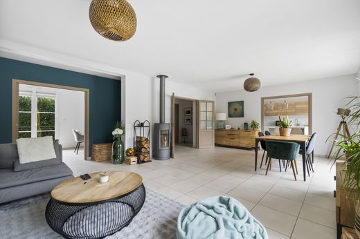 منزل ﻓﻲ Orgeval, Yvelines