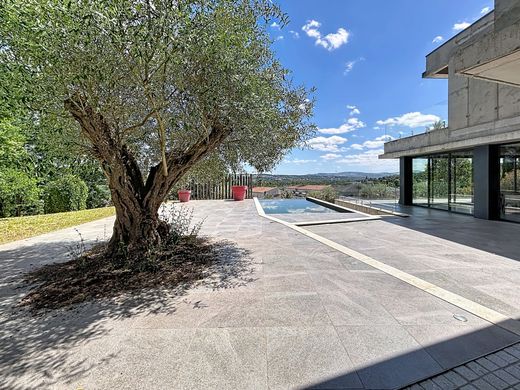 Luxury home in Vernaison, Rhône