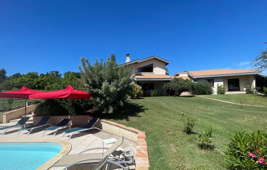 Villa in Casteljaloux, Lot-et-Garonne