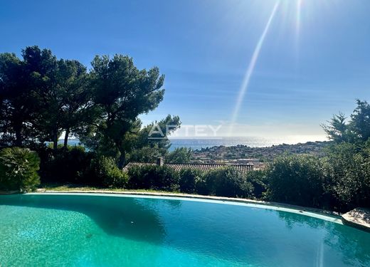 Casa de lujo en Carqueiranne, Var