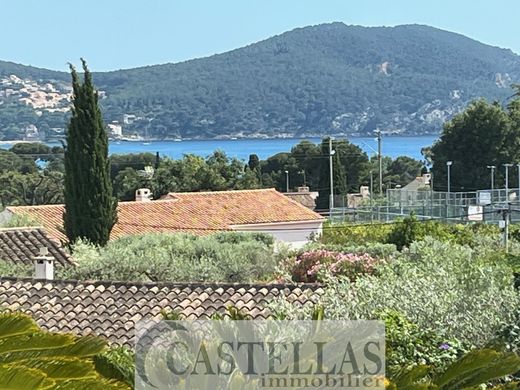 Luxury home in Saint-Cyr-sur-Mer, Var