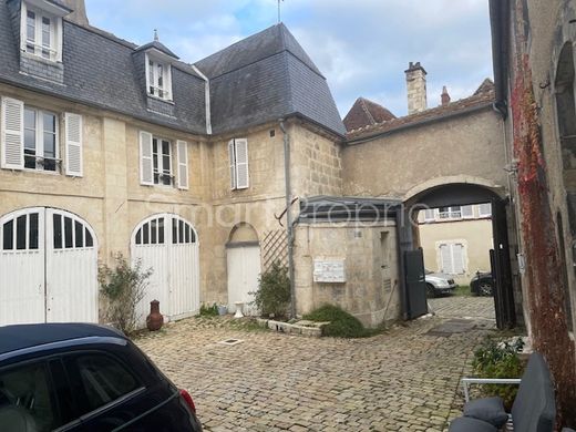 Luxury home in Bourges, Cher