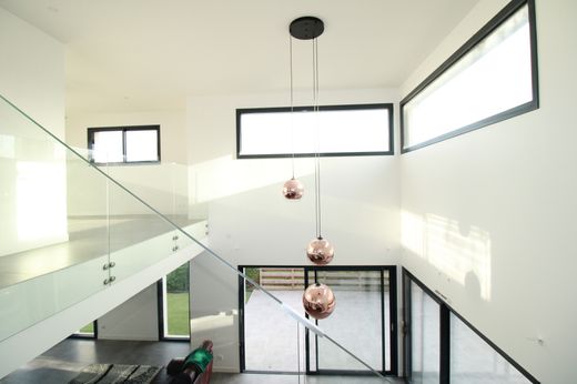 Luxe woning in Écouflant, Maine-et-Loire