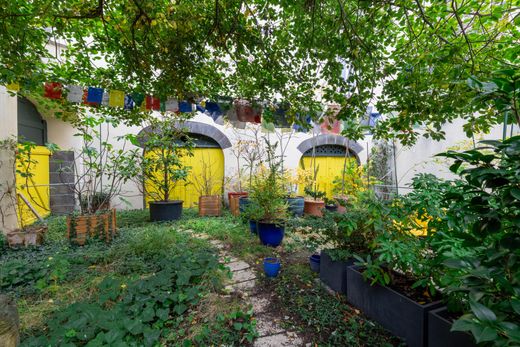 Casa di lusso a Beaumont-lès-Randan, Puy-de-Dôme