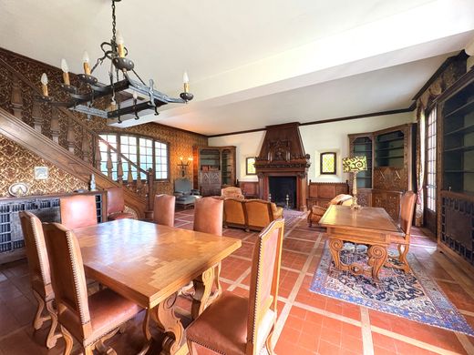 Maison de luxe à Chennevières-sur-Marne, Val-de-Marne