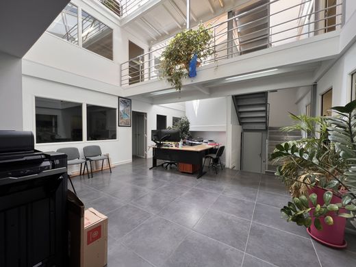 Office in Marseille, Bouches-du-Rhône