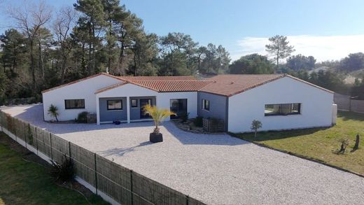 Villa in Saint-Jean-de-Monts, Vendée