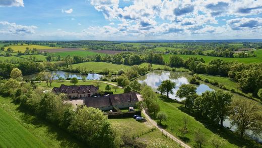 Lüks ev Moulins, Allier