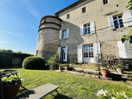 Castello a Viviers-lès-Montagnes, Tarn