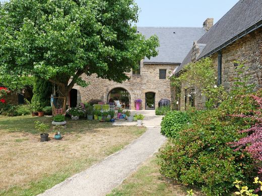 豪宅  Kervignac, Morbihan