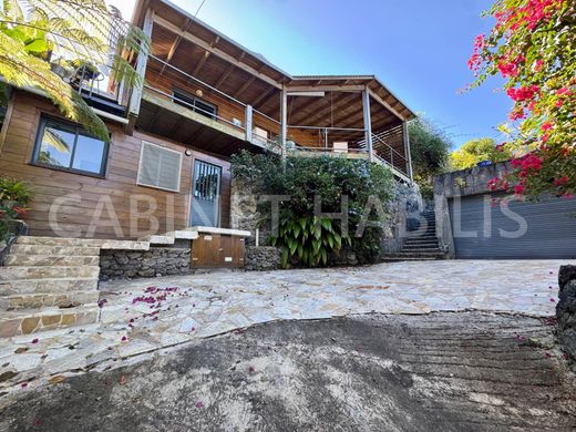 Luxury home in Les Avirons, Réunion