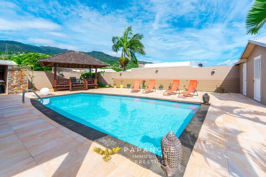 Luksusowy dom w Saint-Denis, Réunion