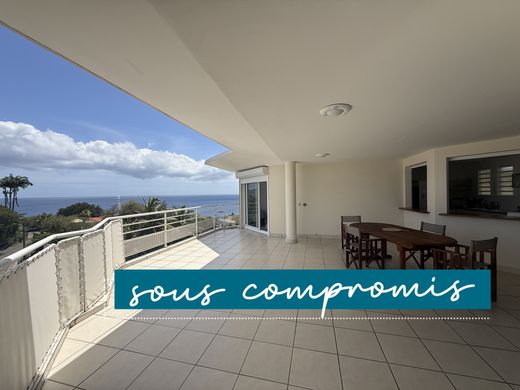 Apartment / Etagenwohnung in Fort-de-France, Martinique