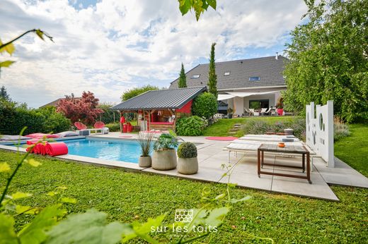 Luxe woning in Annecy, Haute-Savoie