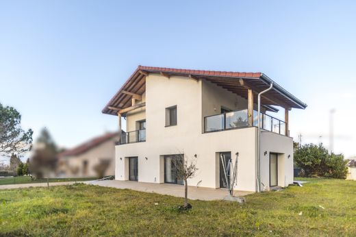 Thonon-les-Bains, Haute-Savoieのヴィラ